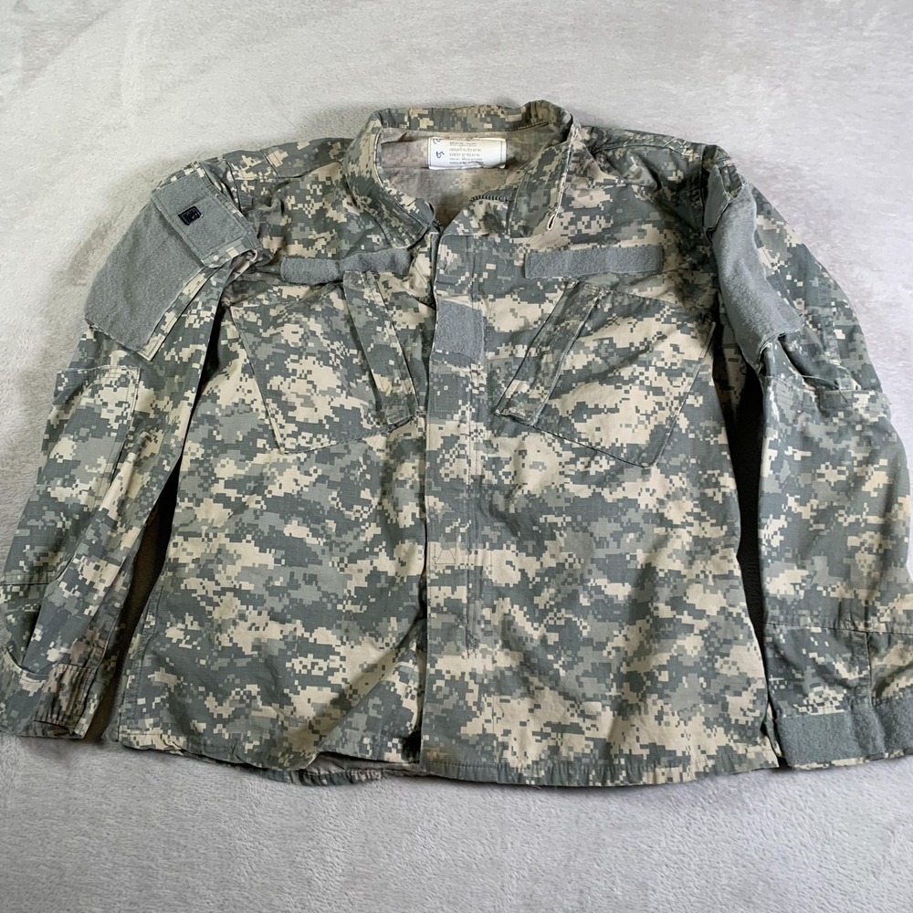 US Army ACU Coat Mens Medium Short Digital Camo UCP Zip‎ Front 8415-01-519-8509